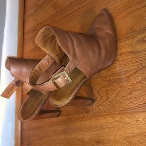 Kenneth Cole leather booties